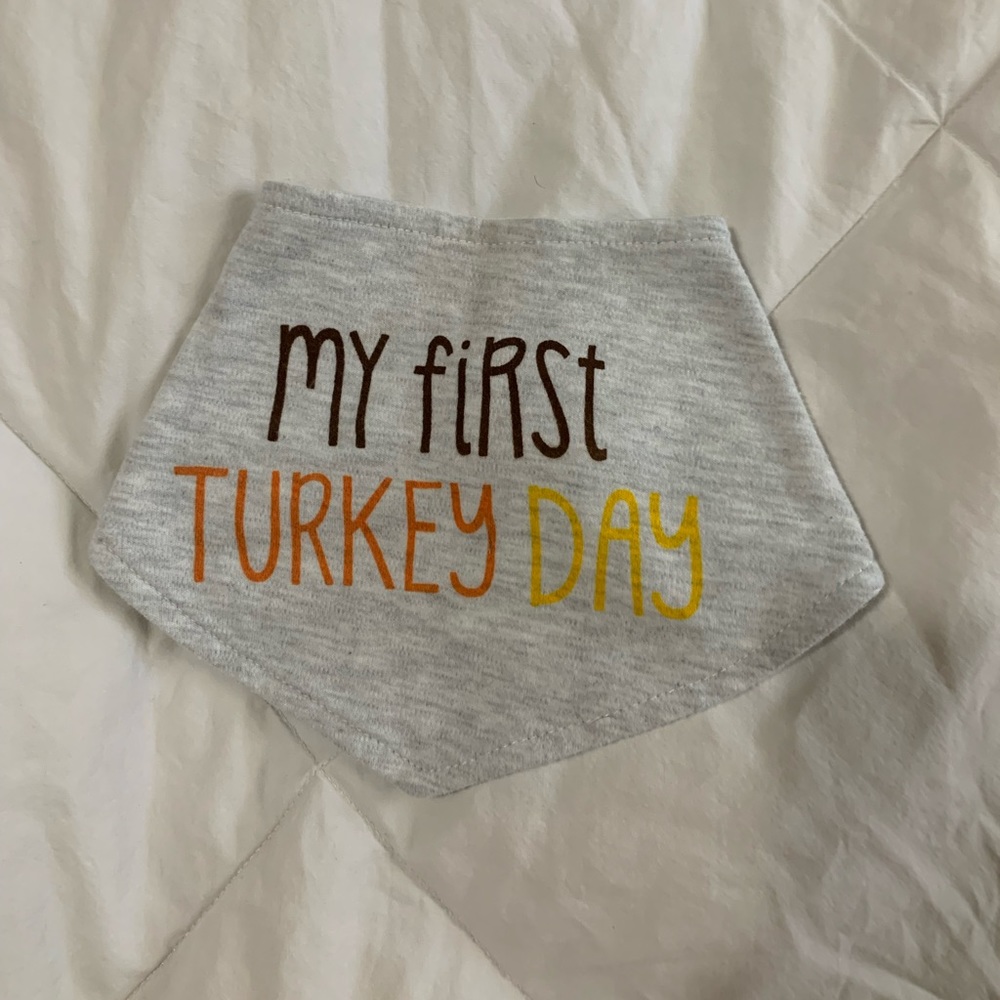 My first thanksgiving bib